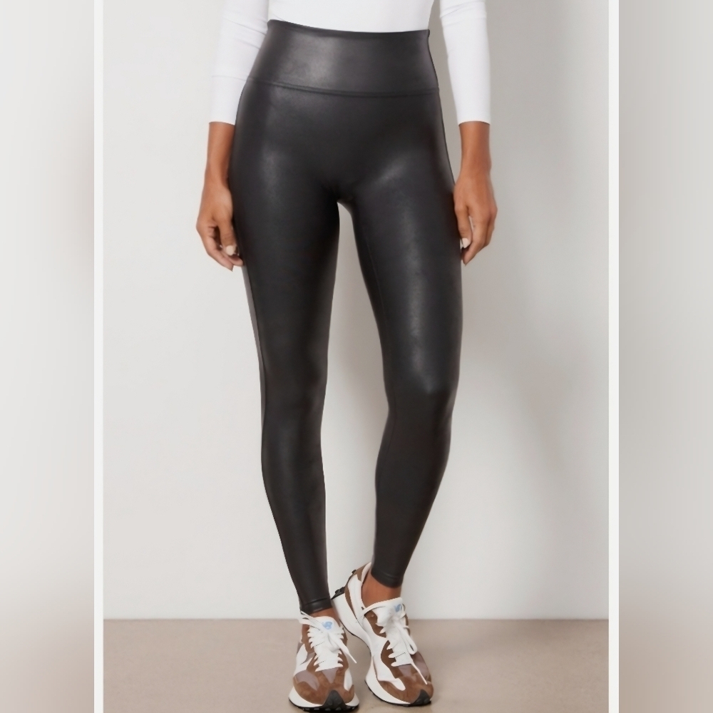 Spanx Women's Faux Leather Leggings Size Small Seamless